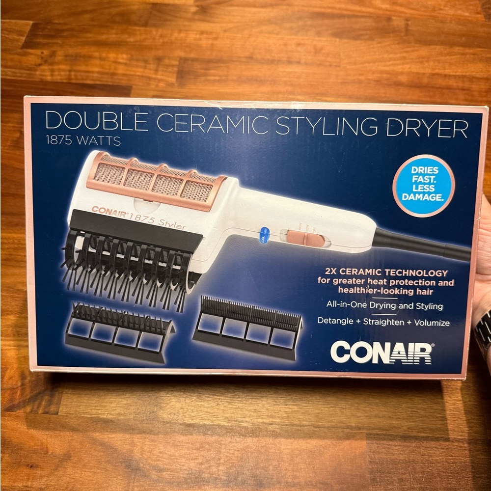 Conair Double Ceramic Styling Dreyer 1875
Watts